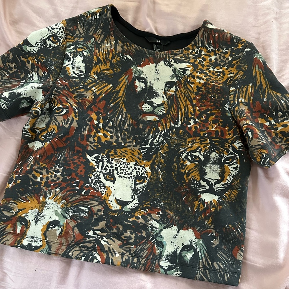 H&M tiger print top